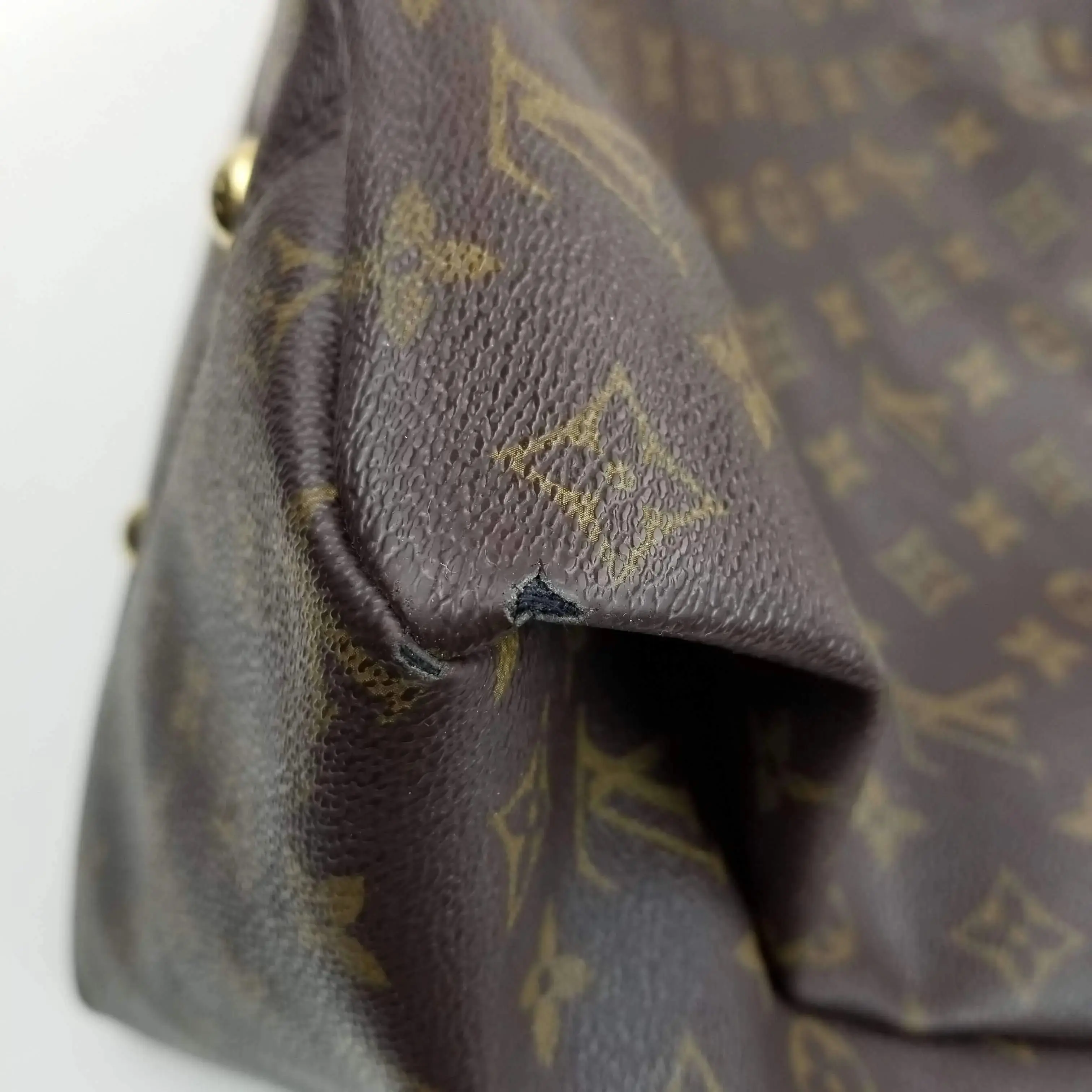 Louis Vuitton Monogram Canvas Artsy MM Bag - Image 8