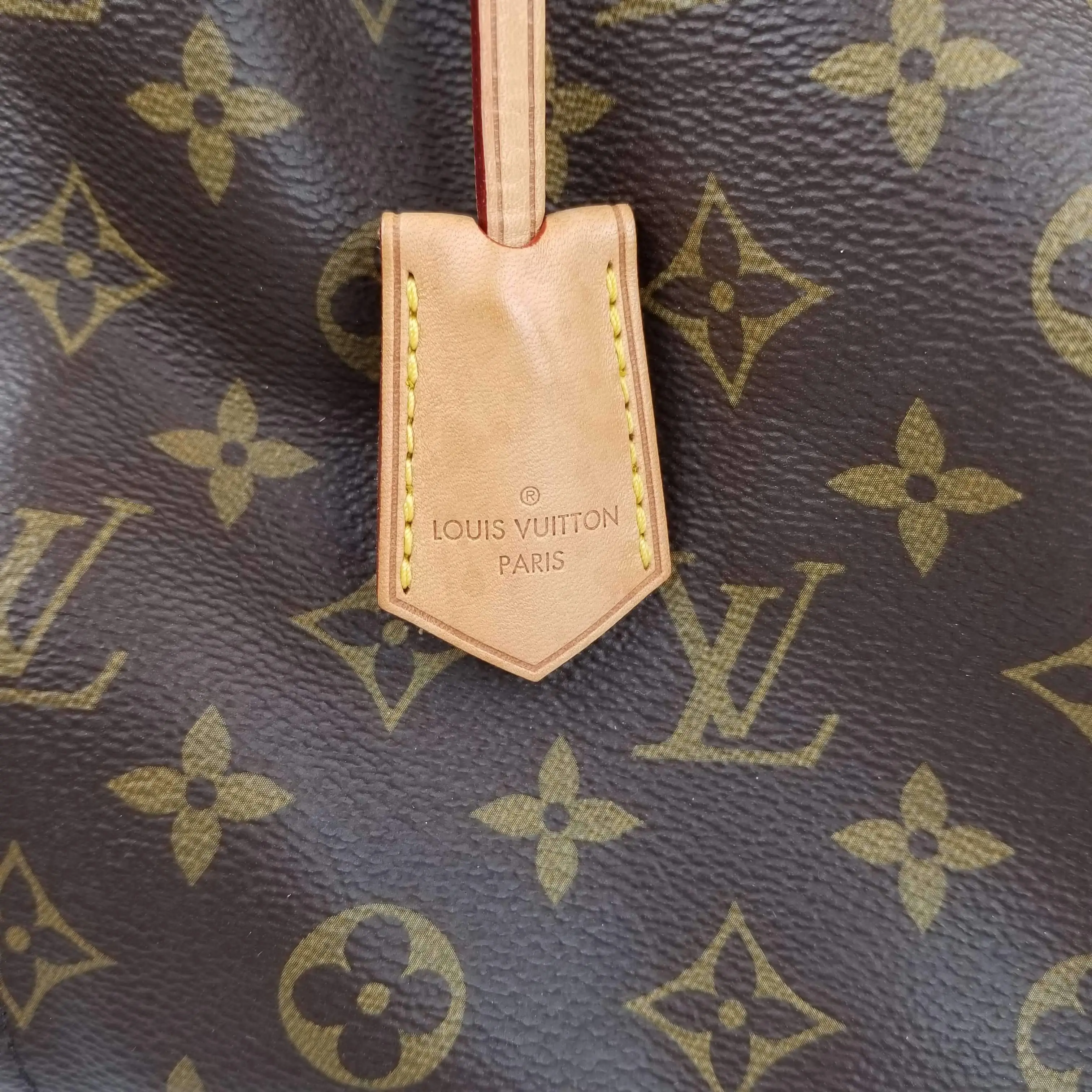 Louis Vuitton Monogram Canvas Noir Black Gaia Bag - Image 4