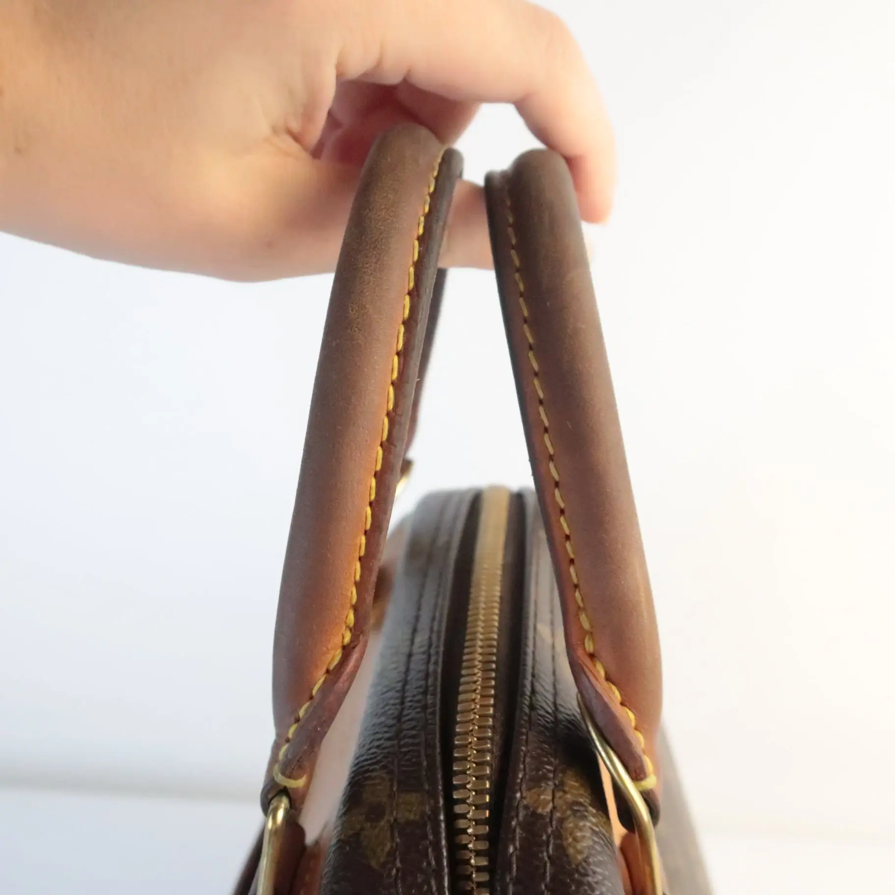 Louis Vuitton Monogram Canvas Deauville Bag - Image 7