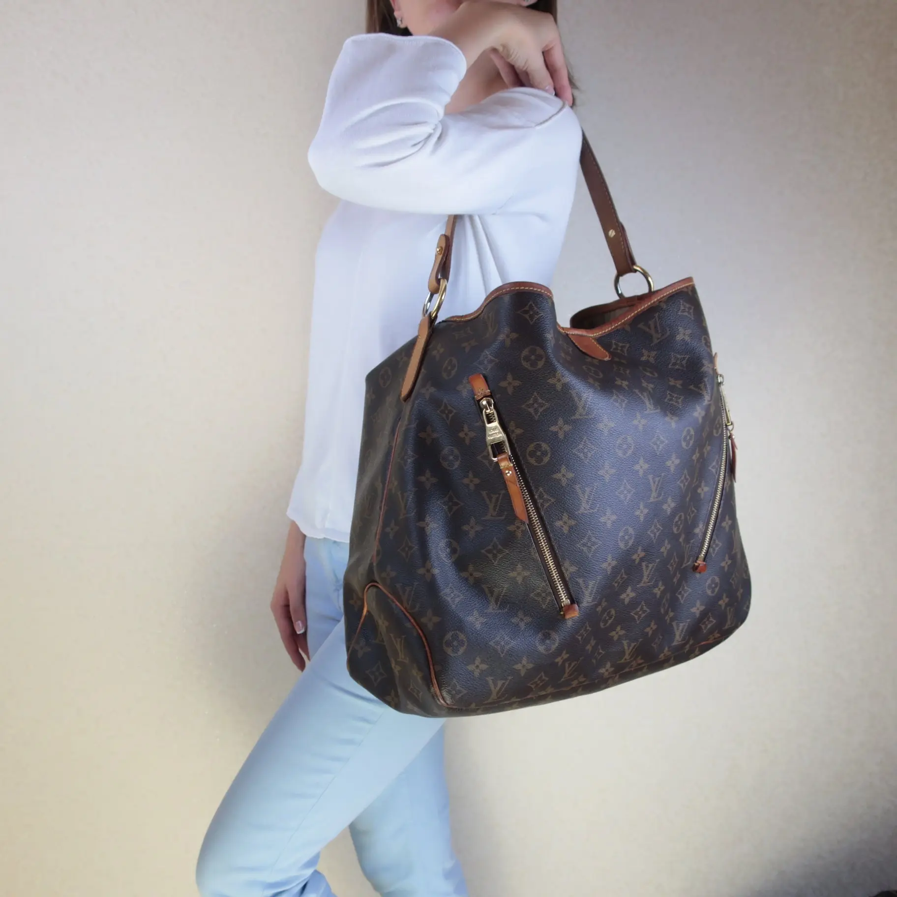 Louis Vuitton Monogram Canvas Delightful GM Shoulder Bag - Image 2