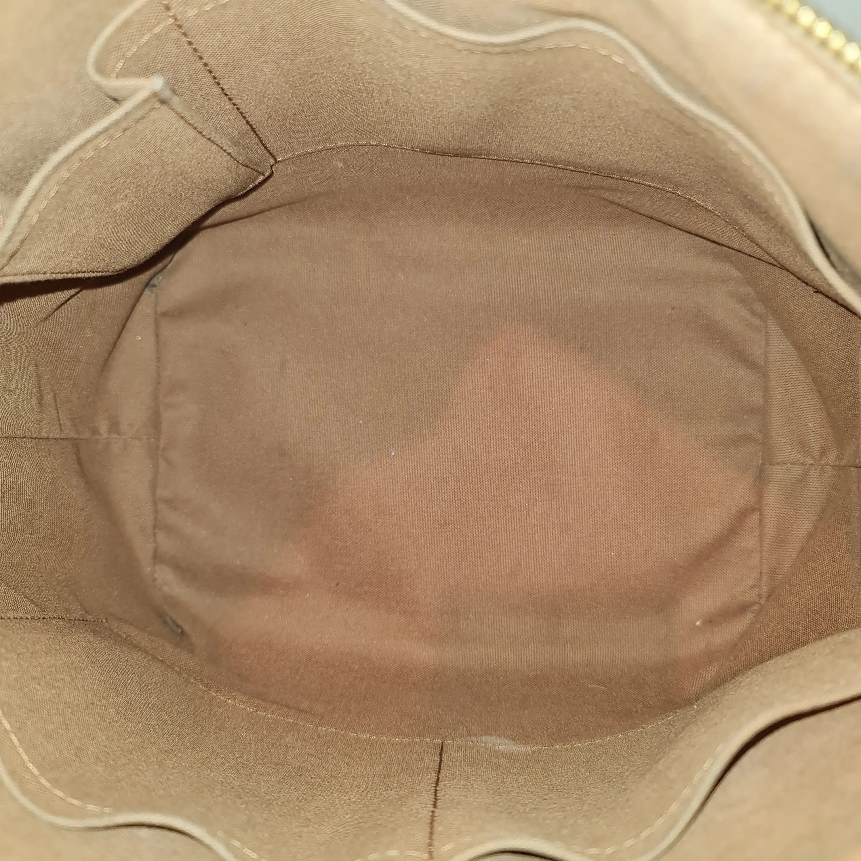 Louis Vuitton Monogram Canvas Palermo PM Bag (770) - Image 5
