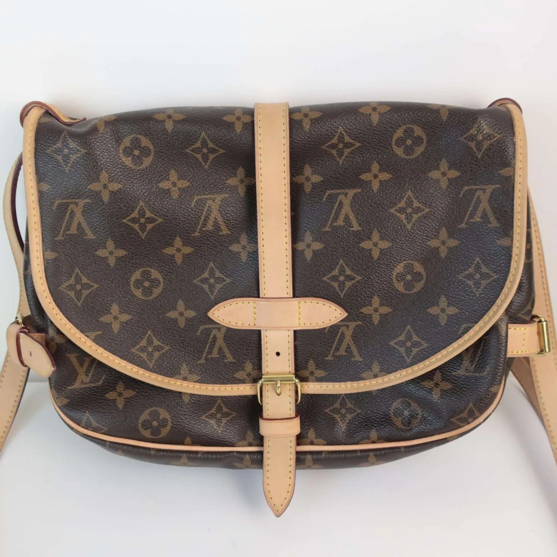 Louis Vuitton Monogram Saumur PM Bag - Image 3