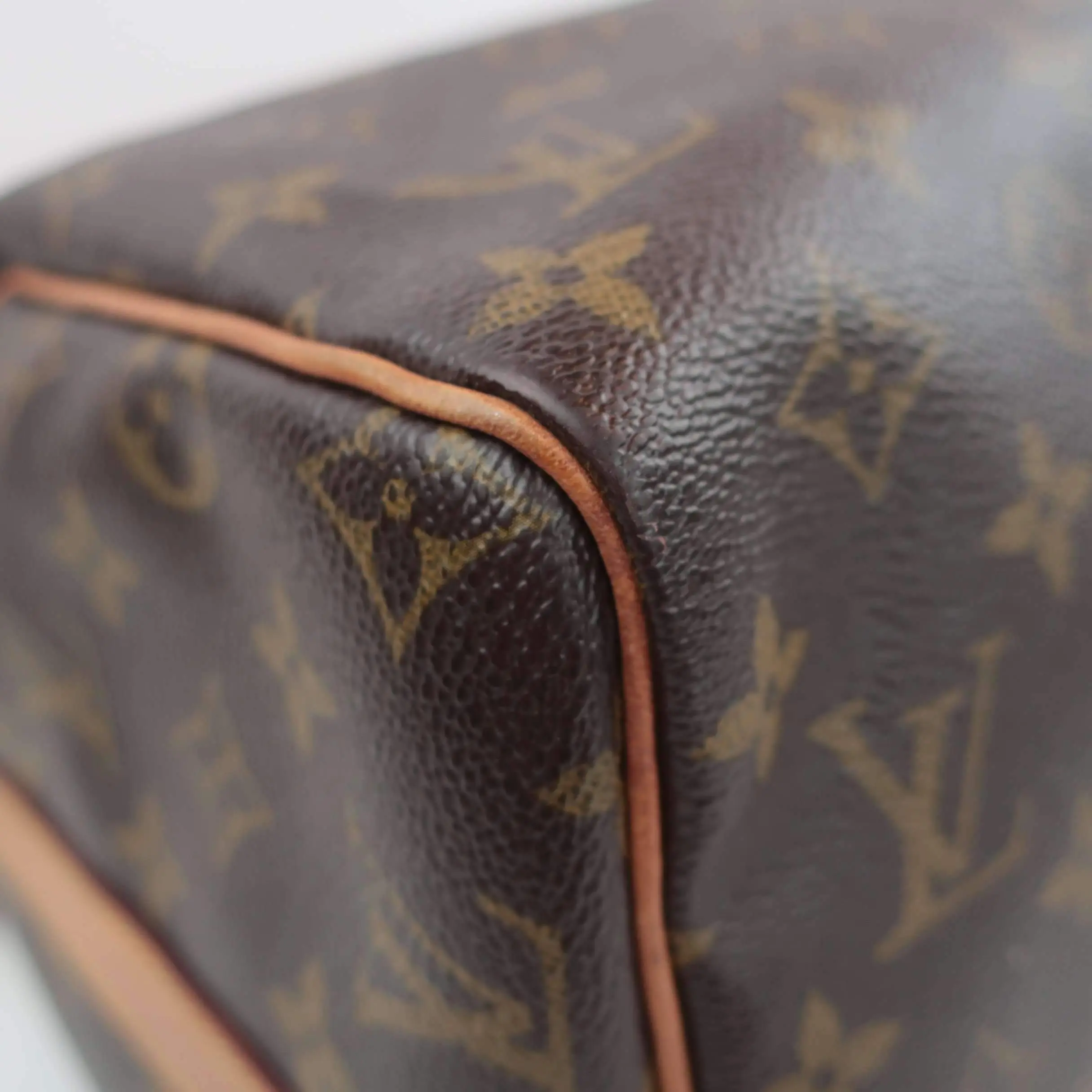 Louis Vuitton Monogram Canvas Speedy 30 Bandouliere Bag (with initials) - Image 13