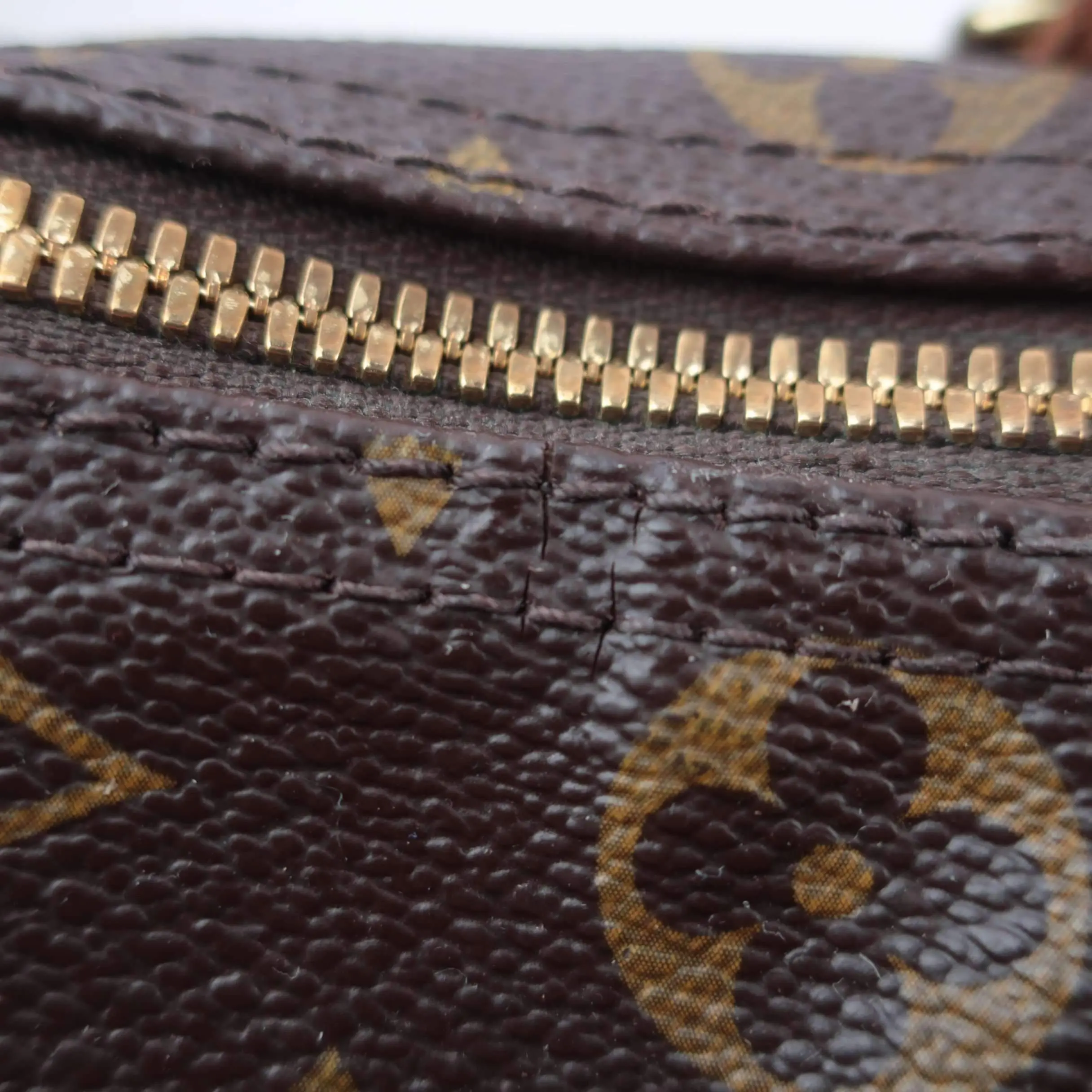 Louis Vuitton Monogram Canvas Speedy 30 Bandouliere Bag (with initials) - Image 32