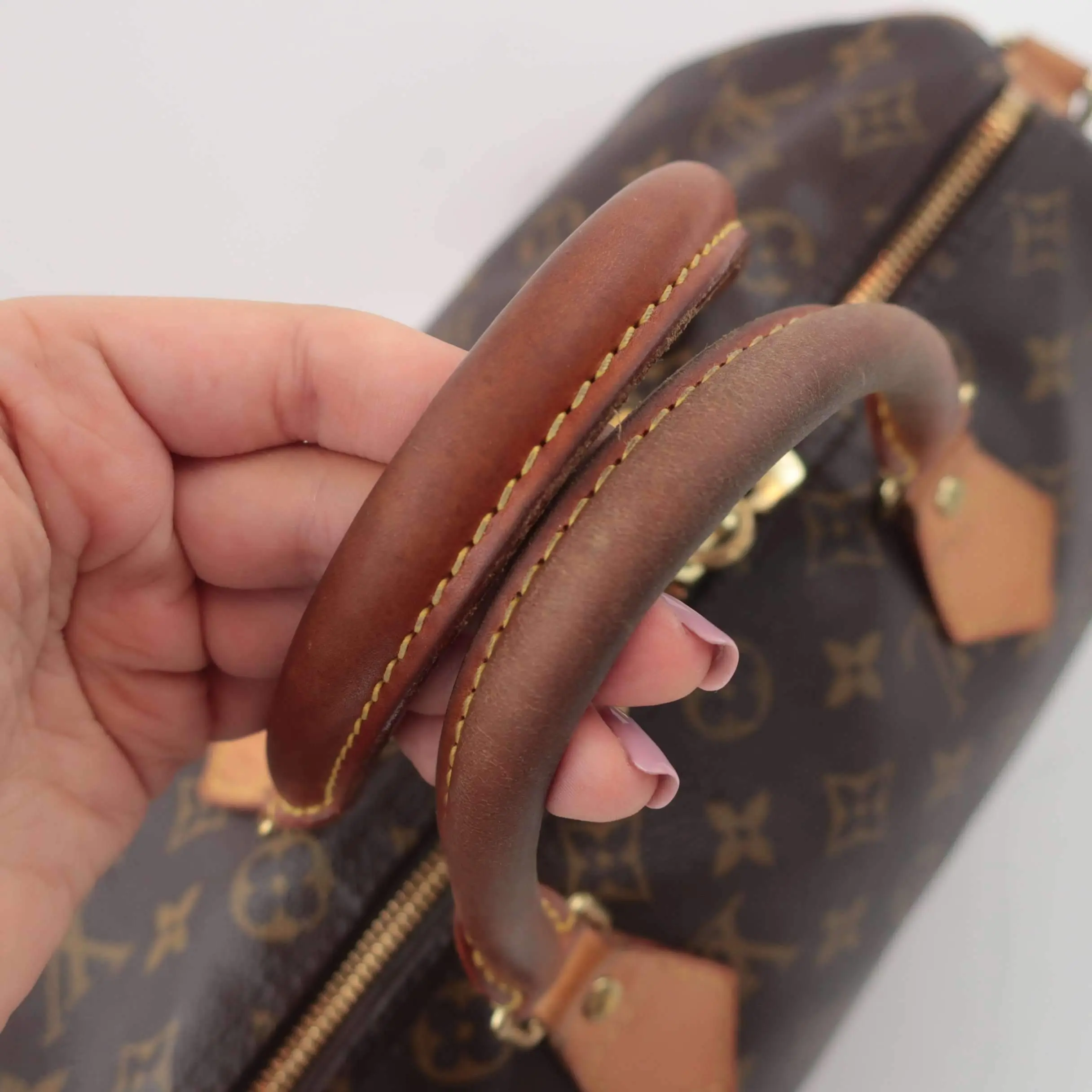 Louis Vuitton Monogram Canvas Speedy 30 Bandouliere Bag (with initials) - Image 6