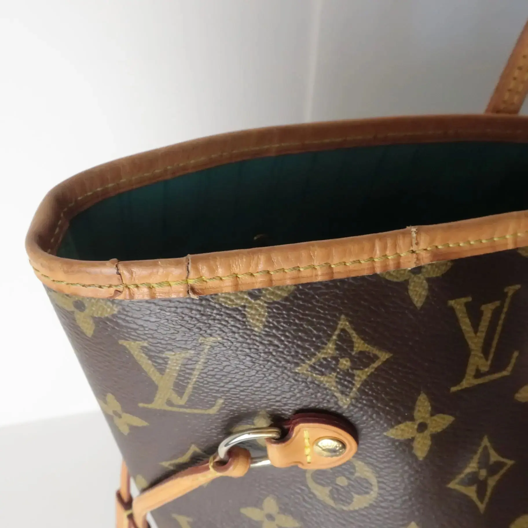 Louis Vuitton Monogram Canvas V Voyage Turquoise Neverfull MM Bag (777) - Image 10