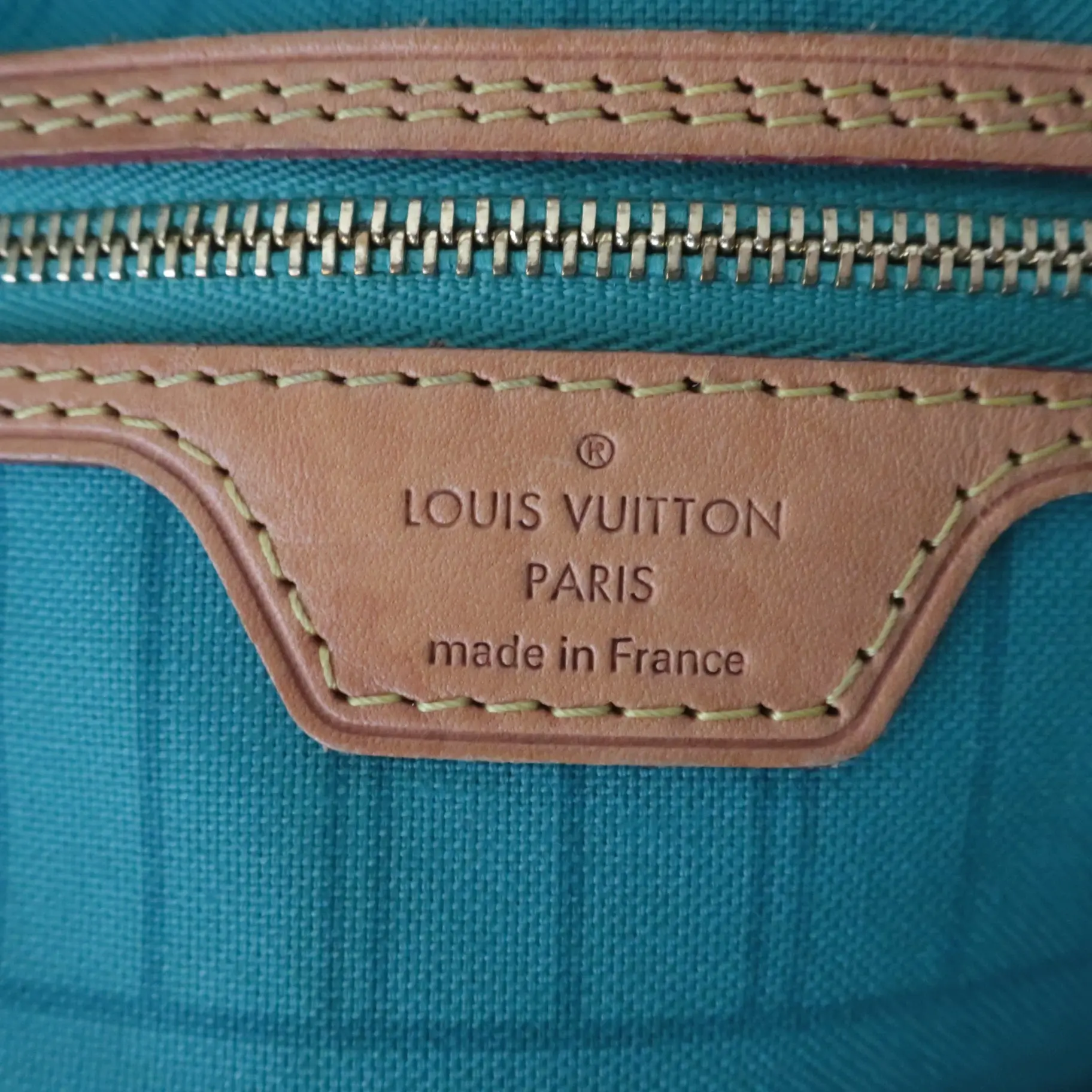 Louis Vuitton Monogram Canvas V Voyage Turquoise Neverfull MM Bag (777) - Image 11