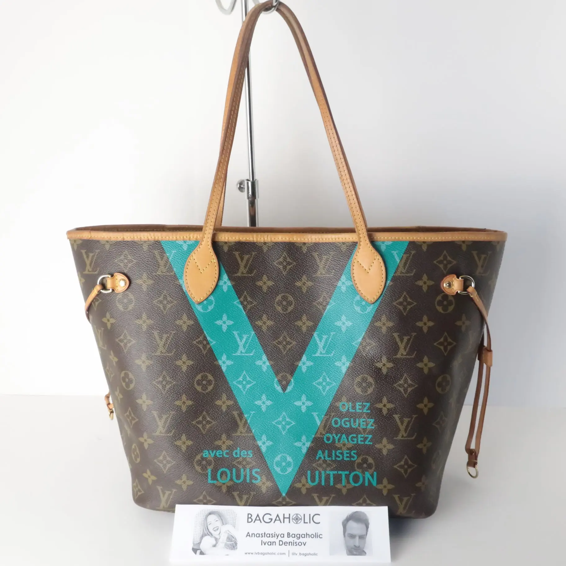Louis Vuitton Monogram Canvas V Voyage Turquoise Neverfull MM Bag (777) - Image 2