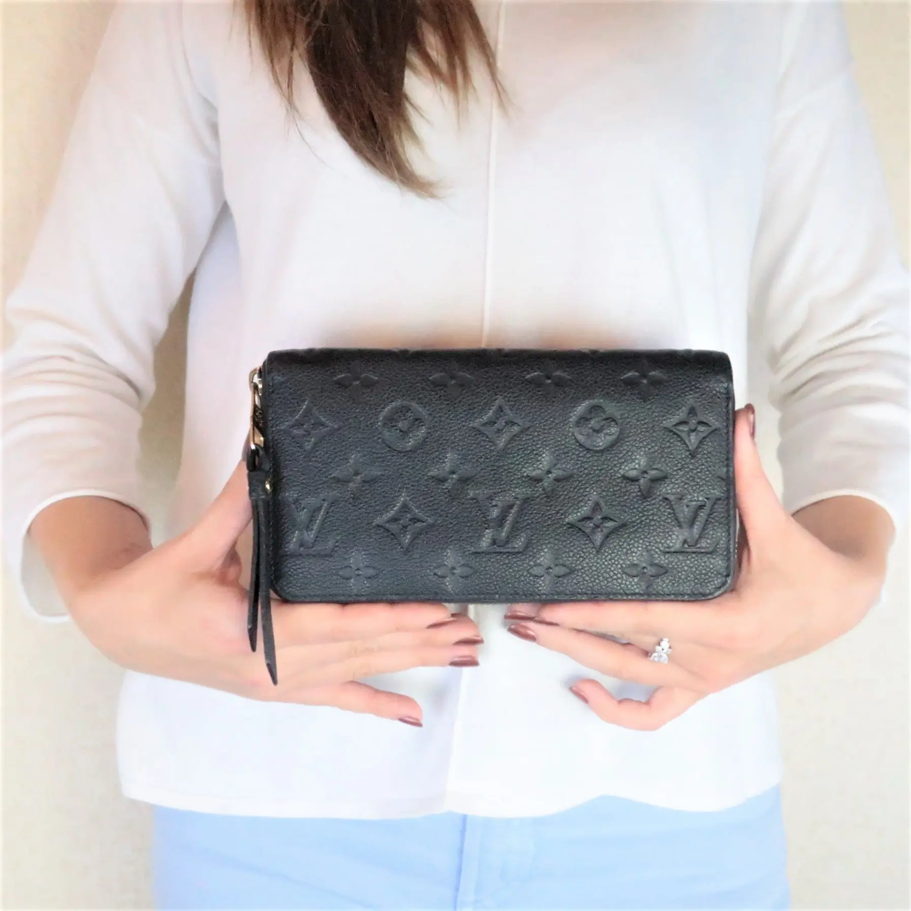 Louis Vuitton Empreinte Leather Black Secret Wallet