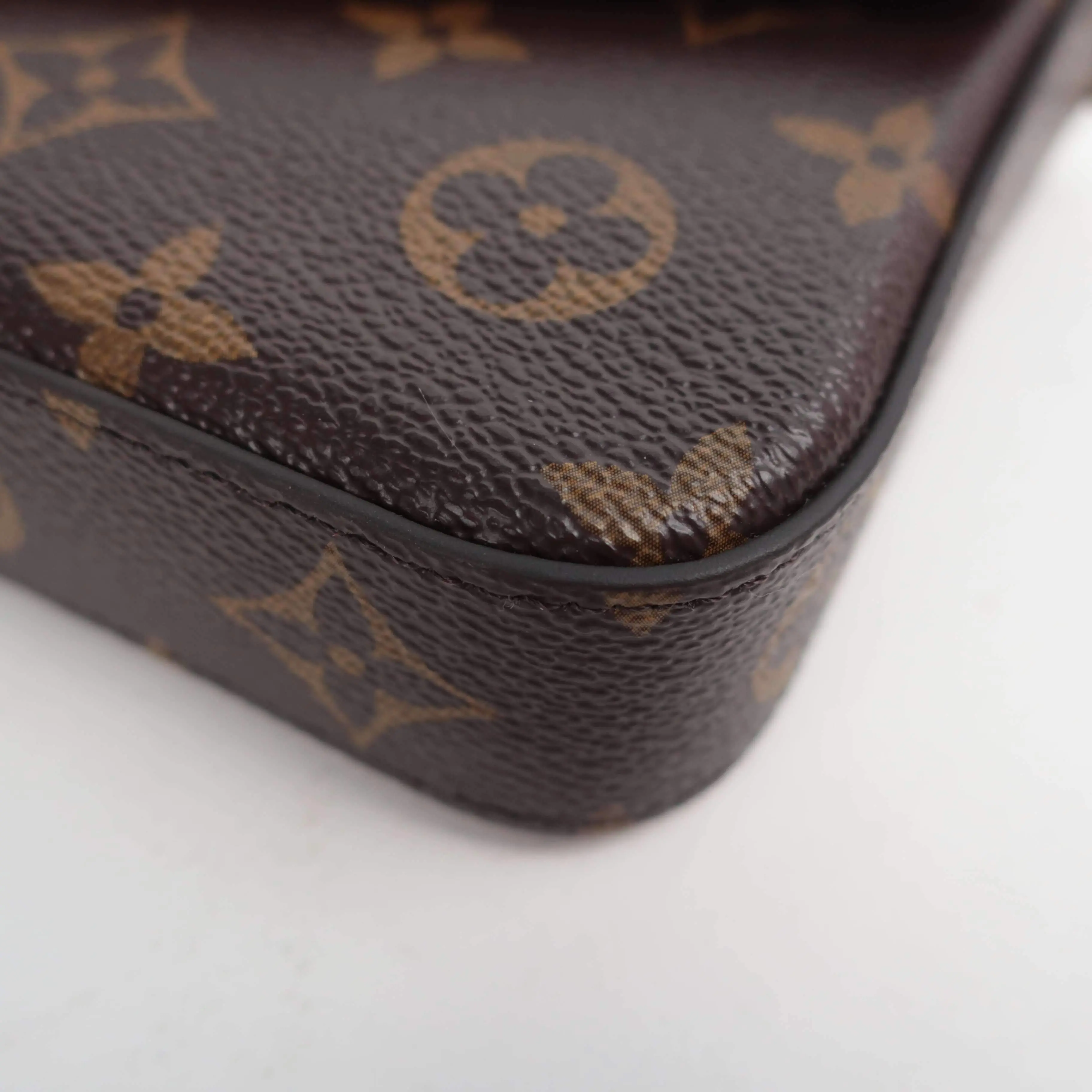 Louis Vuitton Monogram Felicie bag with Fuchsia Inserts - Image 11
