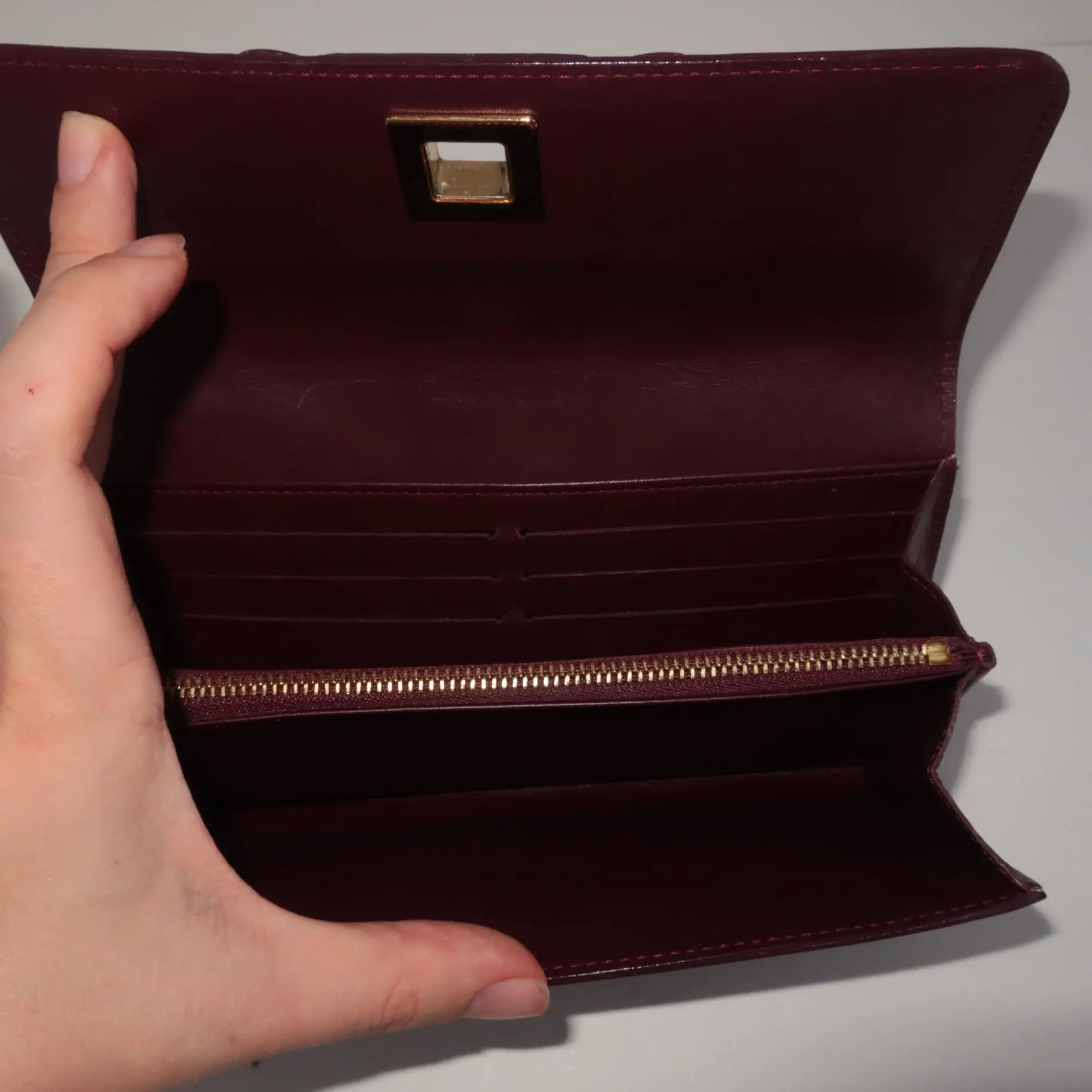 Louis Vuitton Monogram Vernis Sarah Noeud Wallet - Image 14