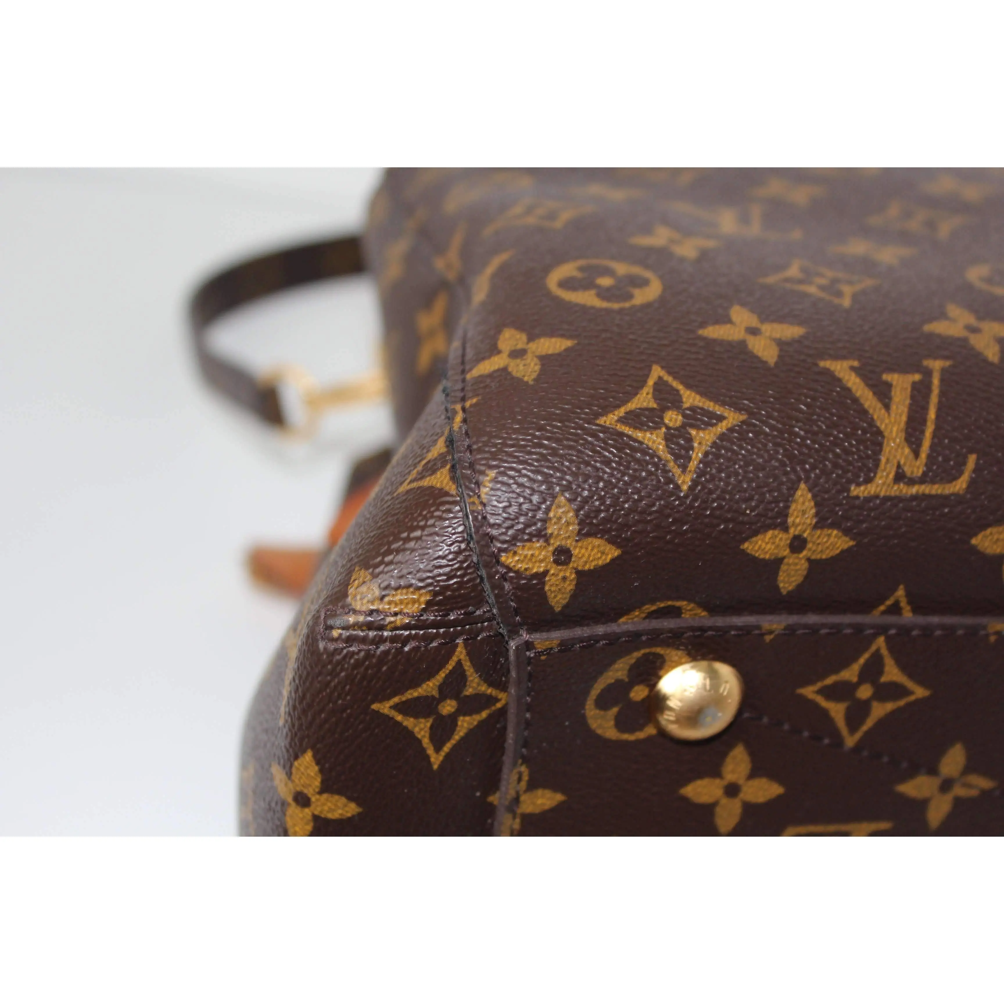 Louis Vuitton Montaigne MM Monogram Bag - Image 28