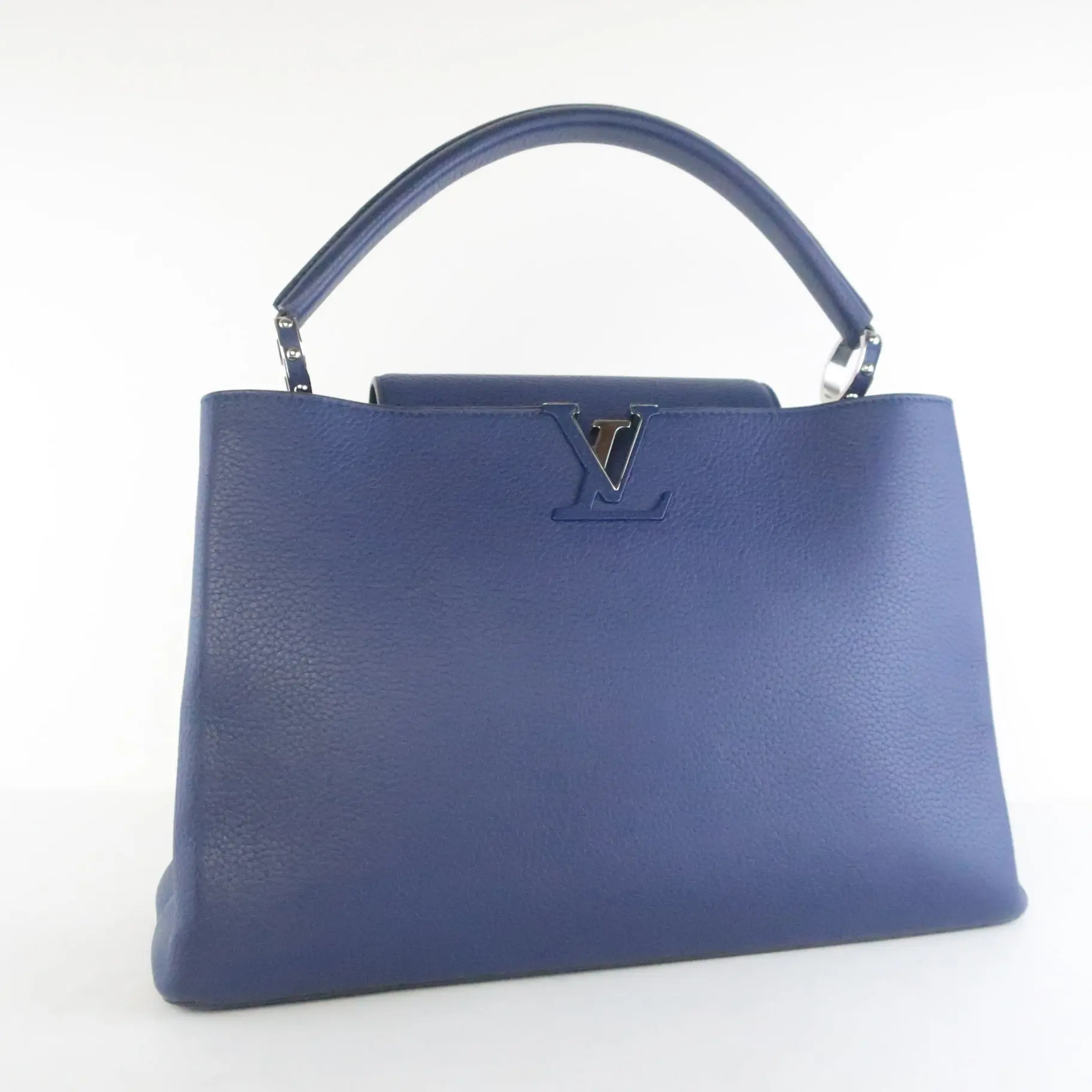 Louis Vuitton Navy Taurillion Leather Capucines MM Bag - Image 4