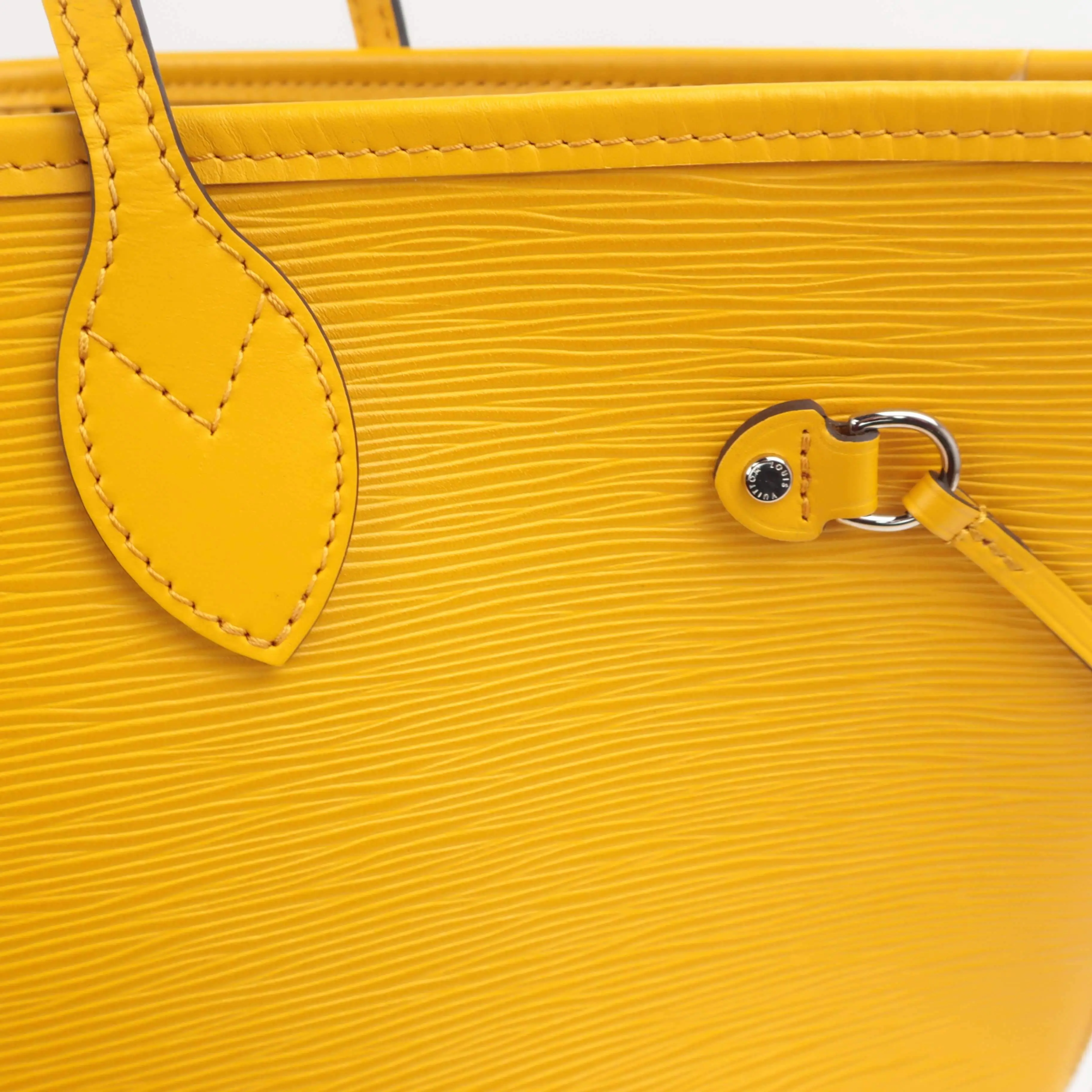 Louis Vuitton Neverfull MM Epi Yellow with pouch - Image 16