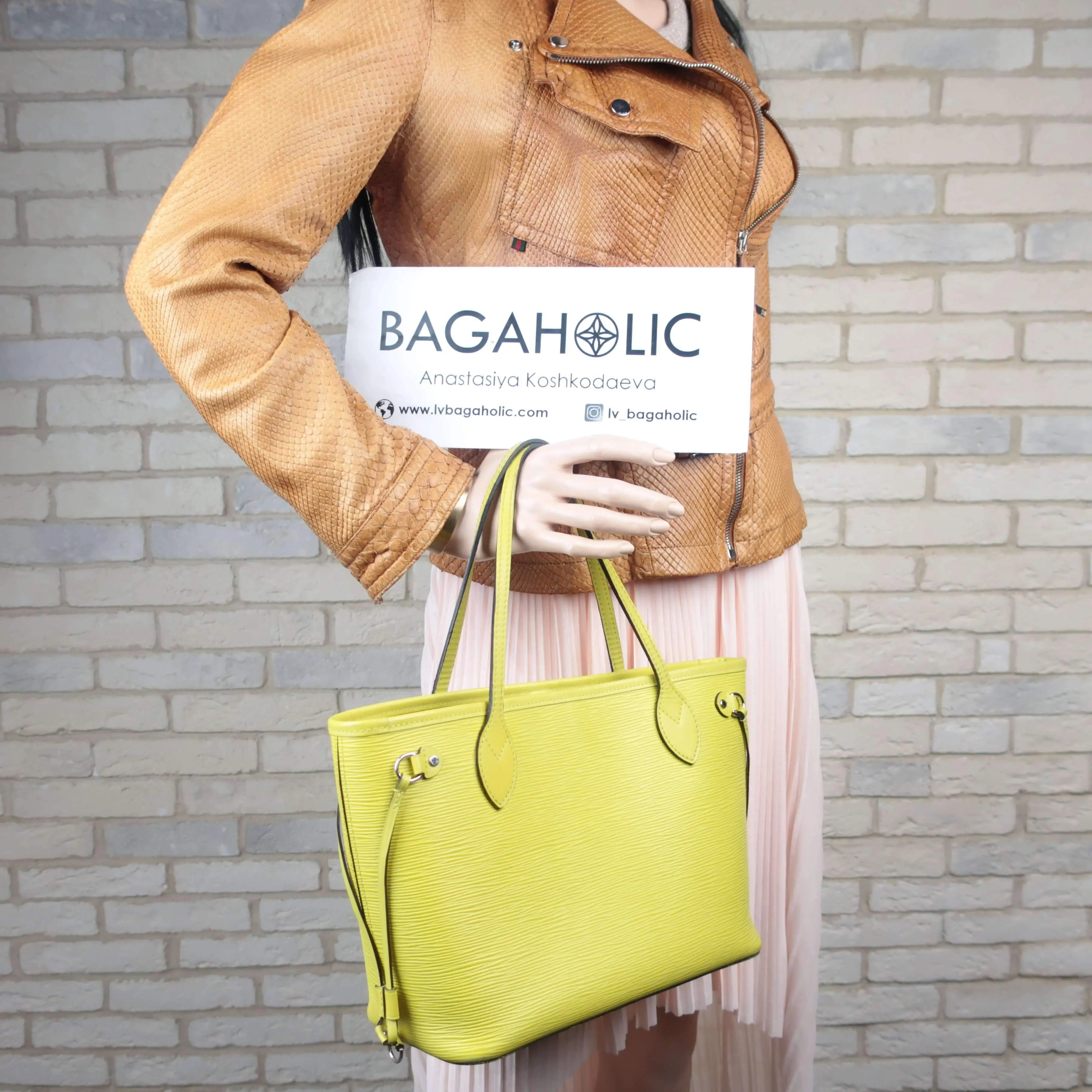 Louis Vuitton Neverfull PM Yellow Epi with Pouch - Image 2