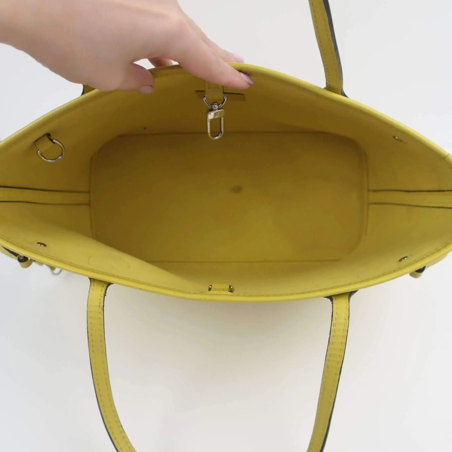 Louis Vuitton Neverfull PM Yellow Epi with Pouch - Image 23