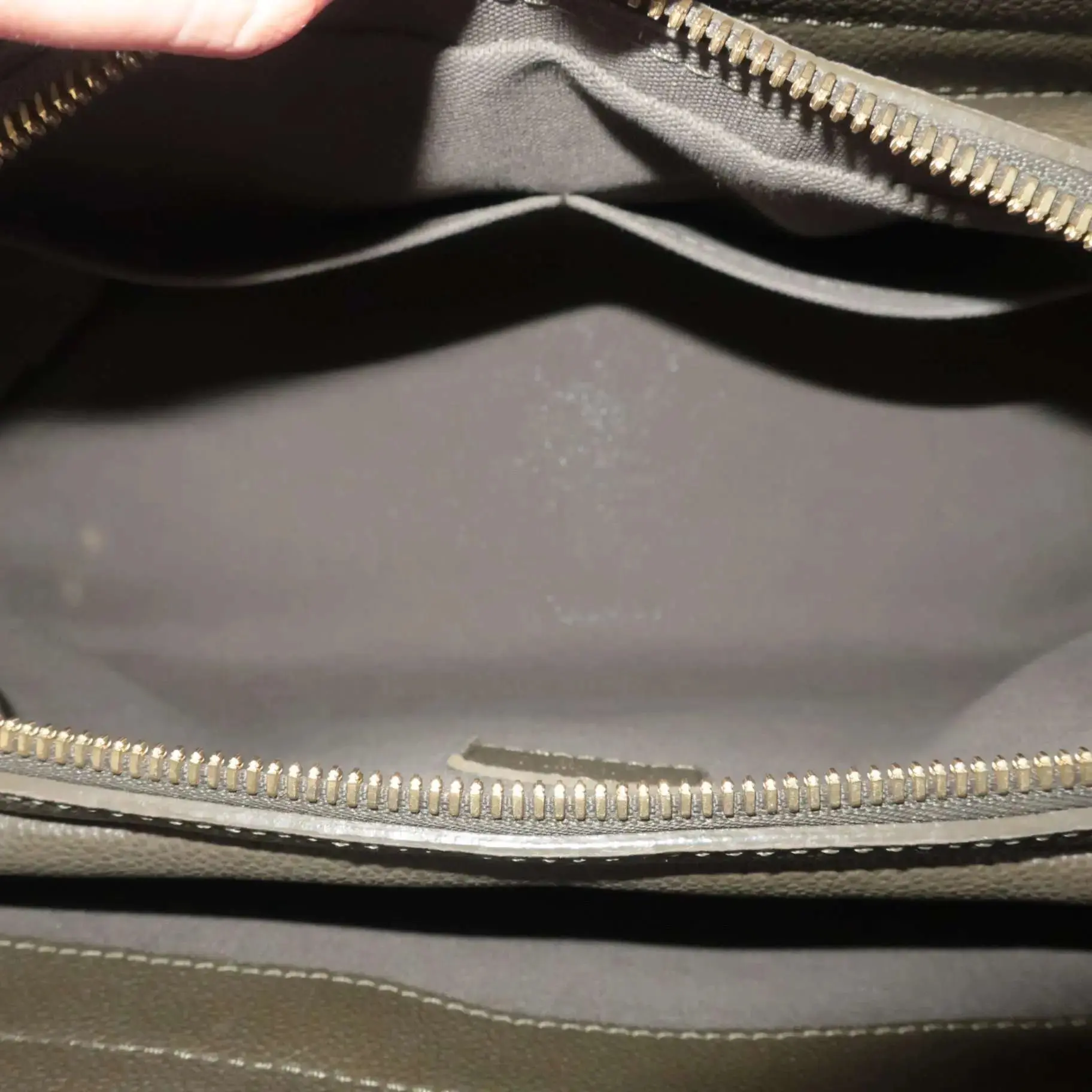 Louis Vuitton Olive Green Empreinte Vosges MM bag - Image 6