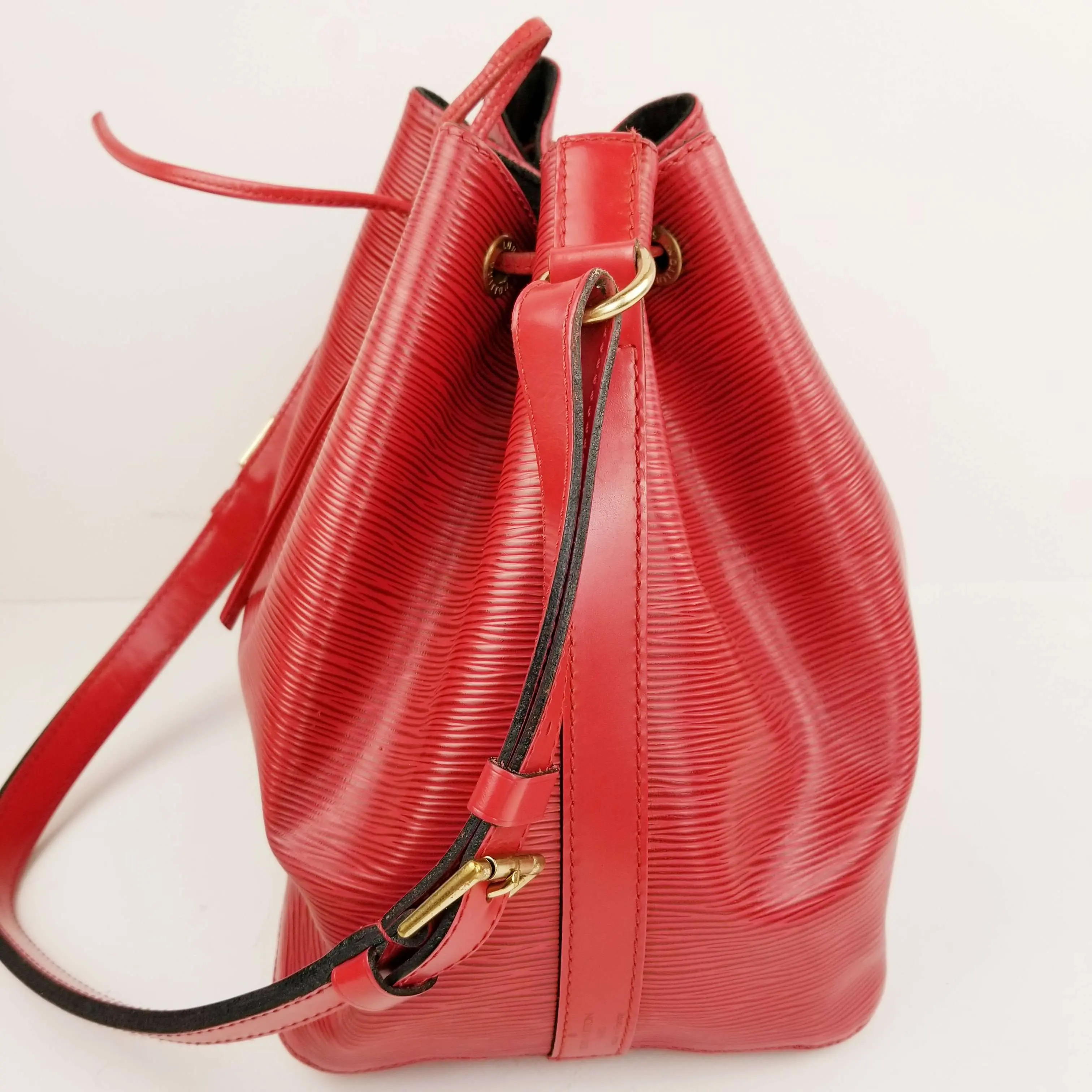 Louis Vuitton Red Epi Leather Petit Noe Bag - Image 18