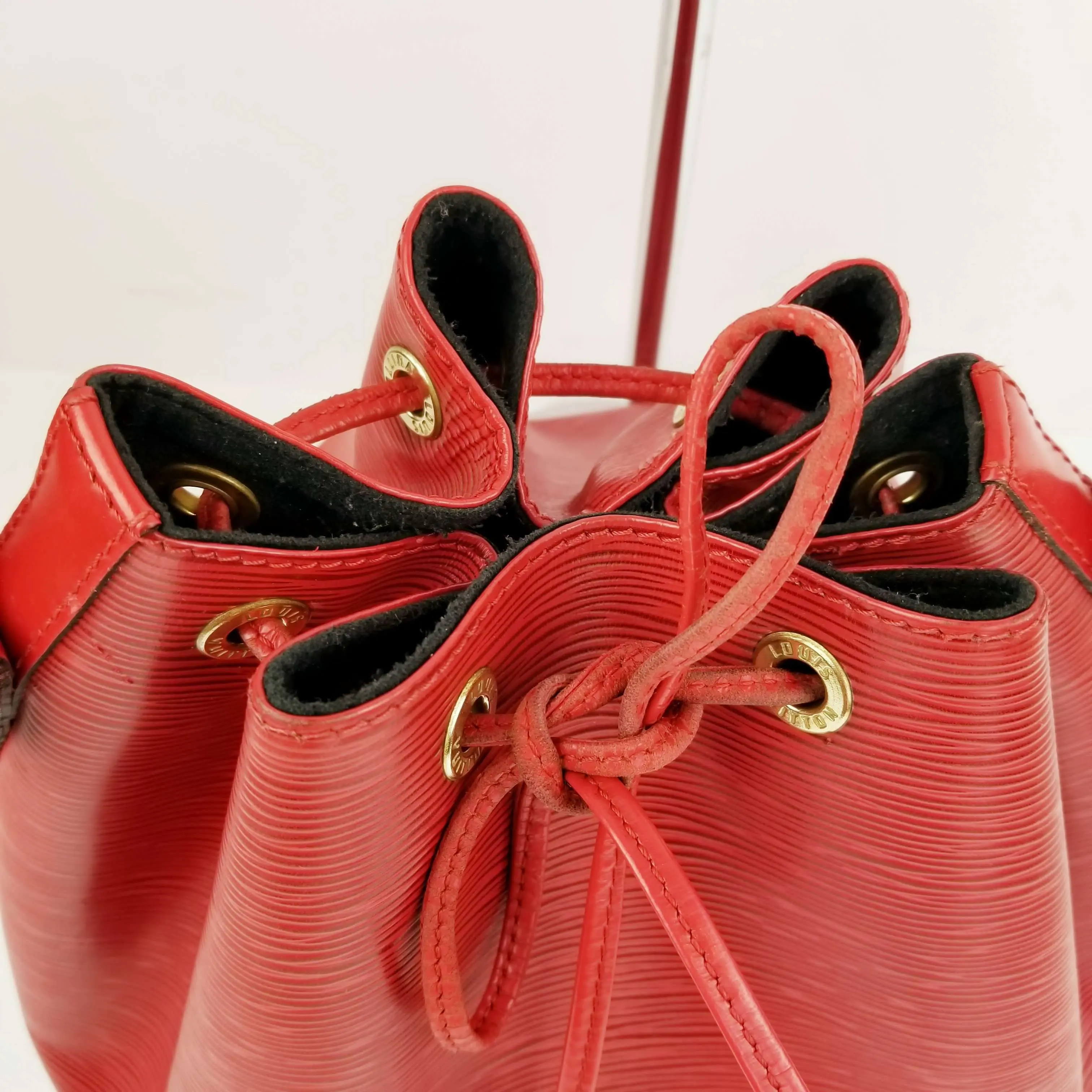 Louis Vuitton Red Epi Leather Petit Noe Bag - Image 4