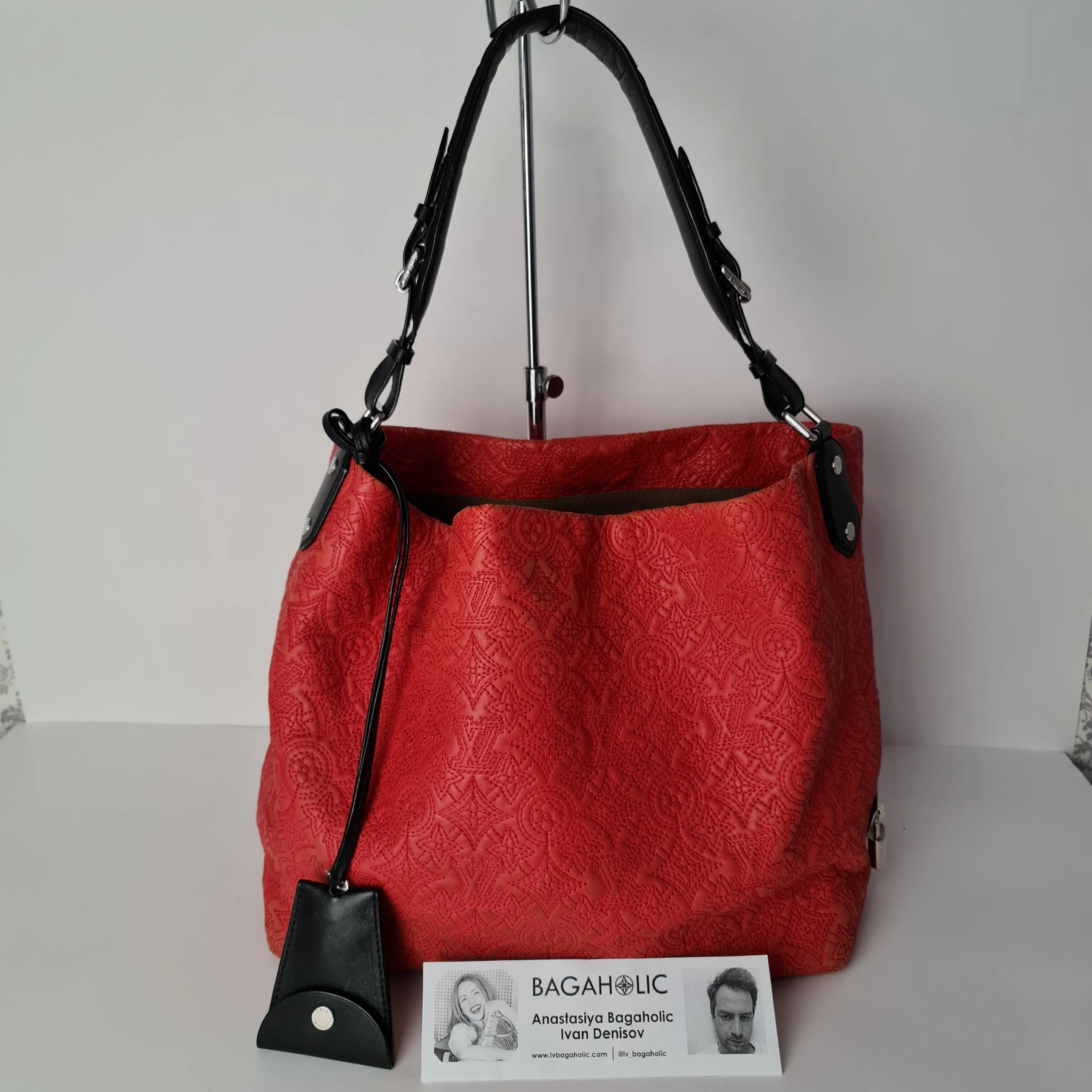 Louis Vuitton Red Monogram Antheia Leather Hobo PM Bag - Image 21