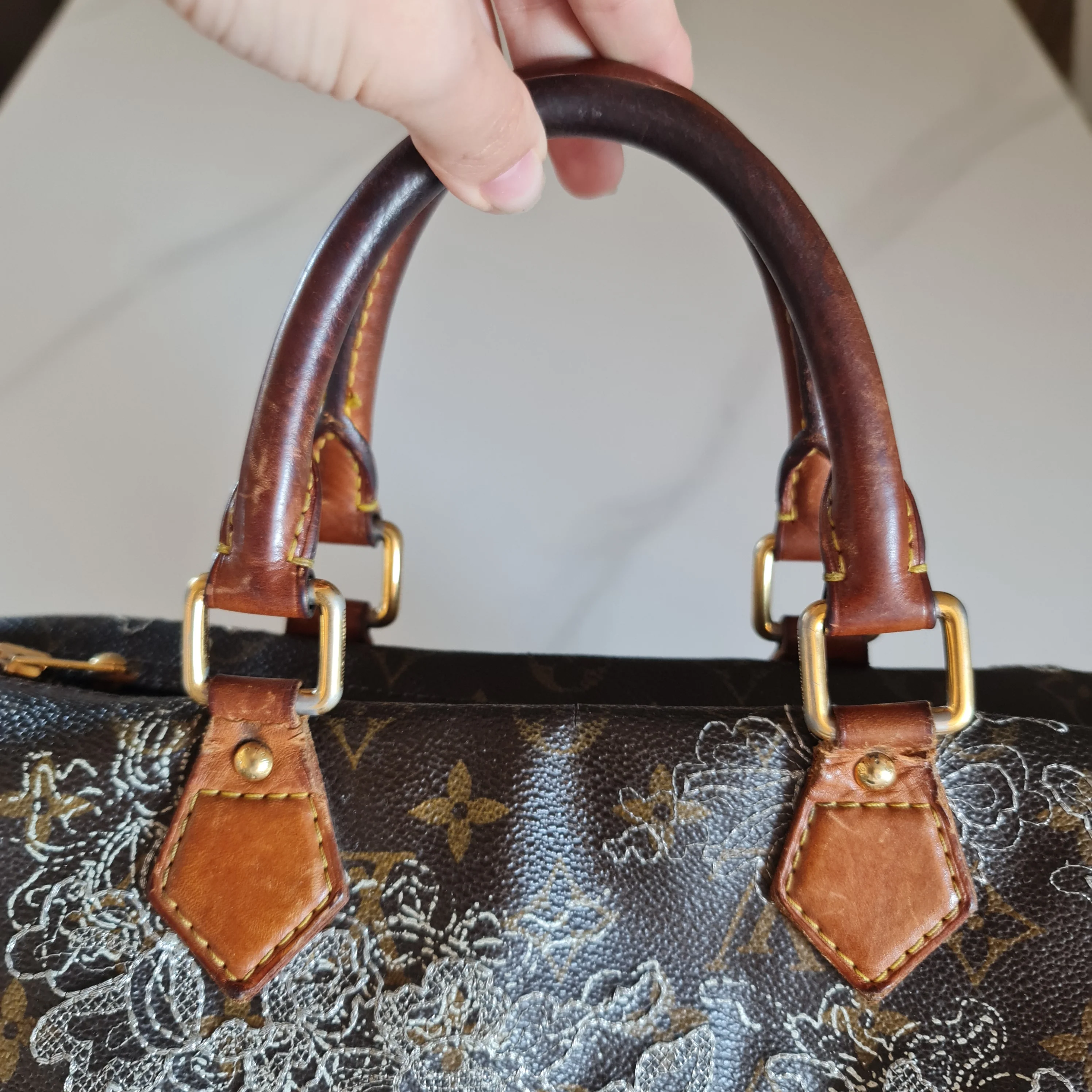 Louis Vuitton Silver Speedy Dentelle Bag (800) - Image 9