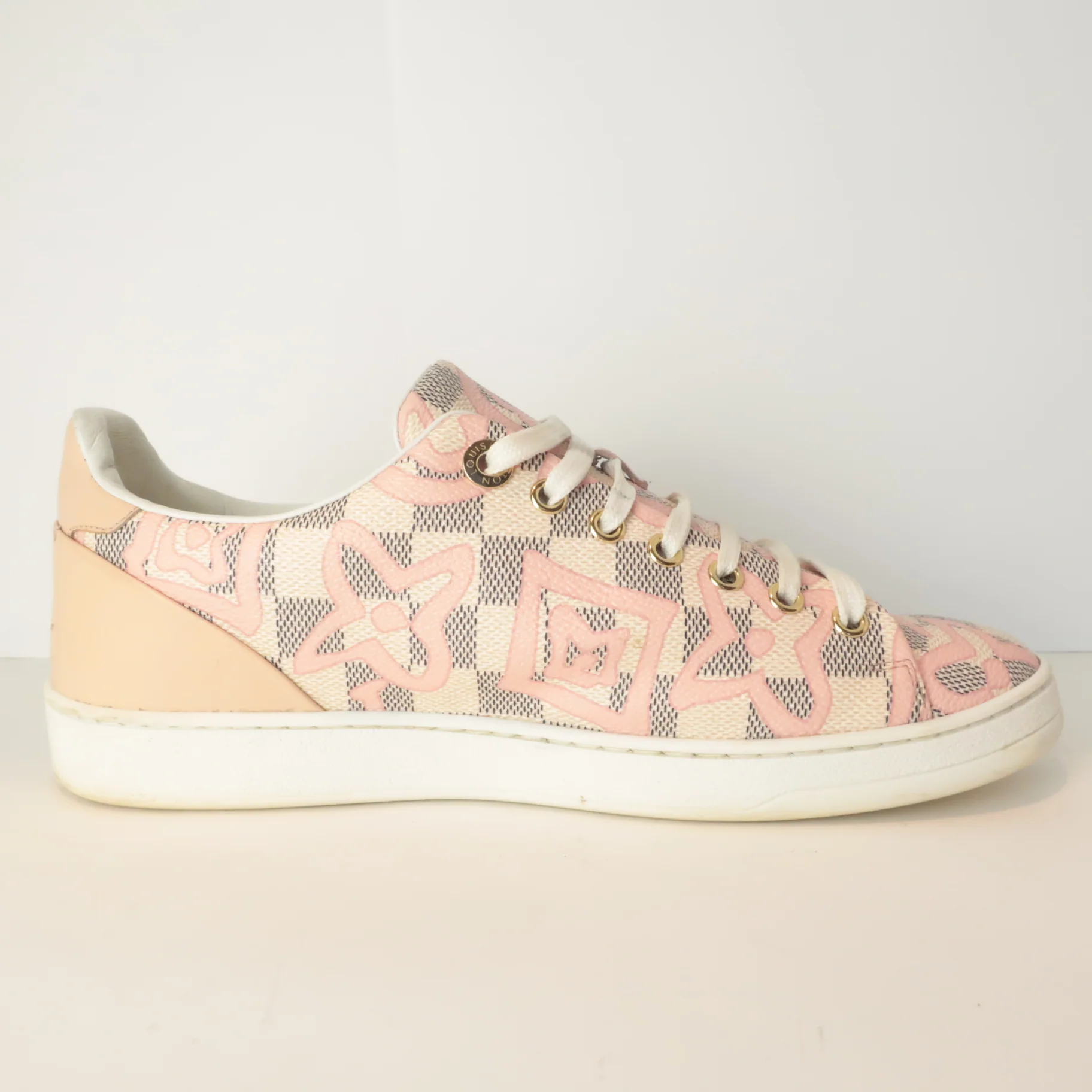 Louis Vuitton Tahitienne Pink Flower Sneakers (774) - Image 10