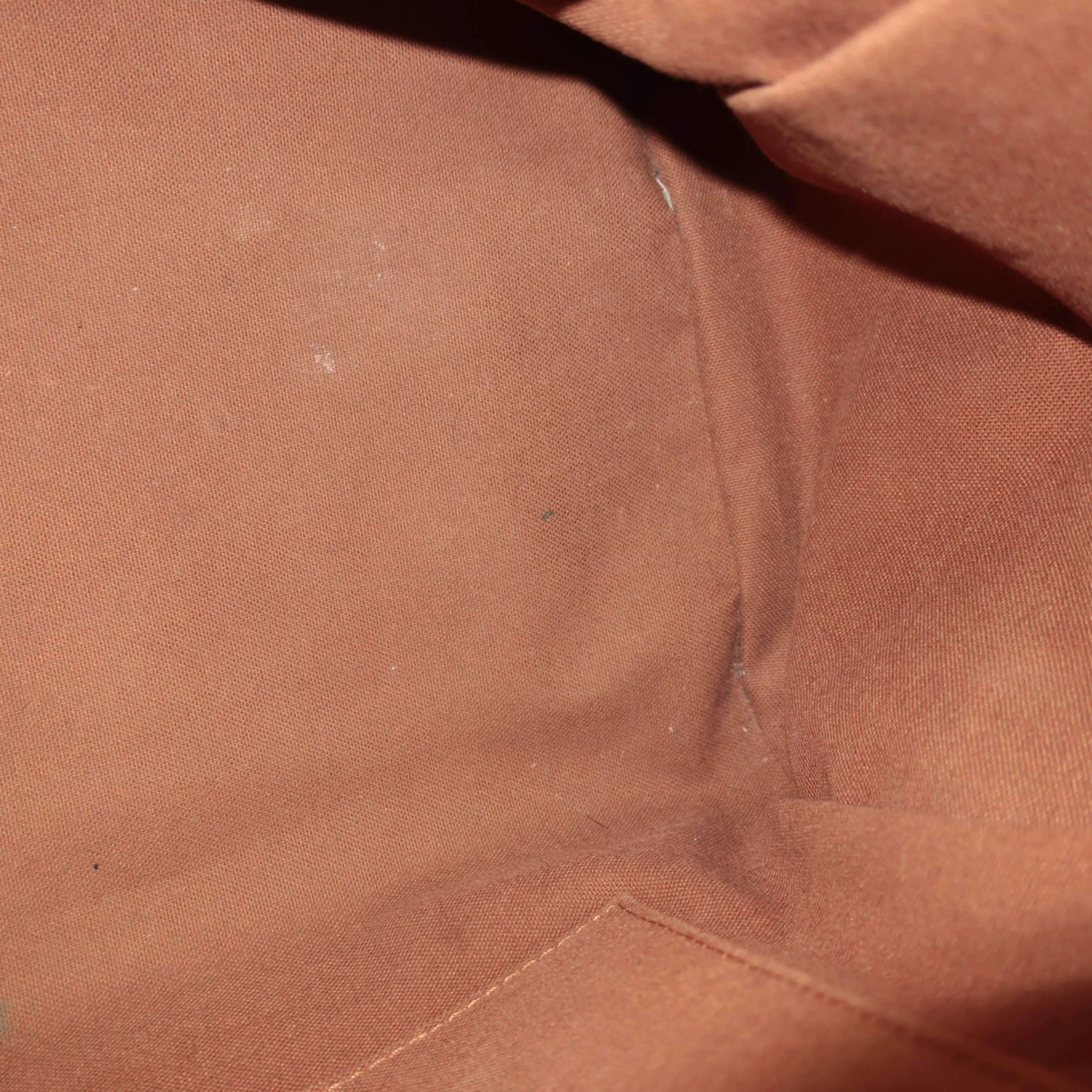 Louis Vuitton Tivoli GM Monogram Bag - Image 38