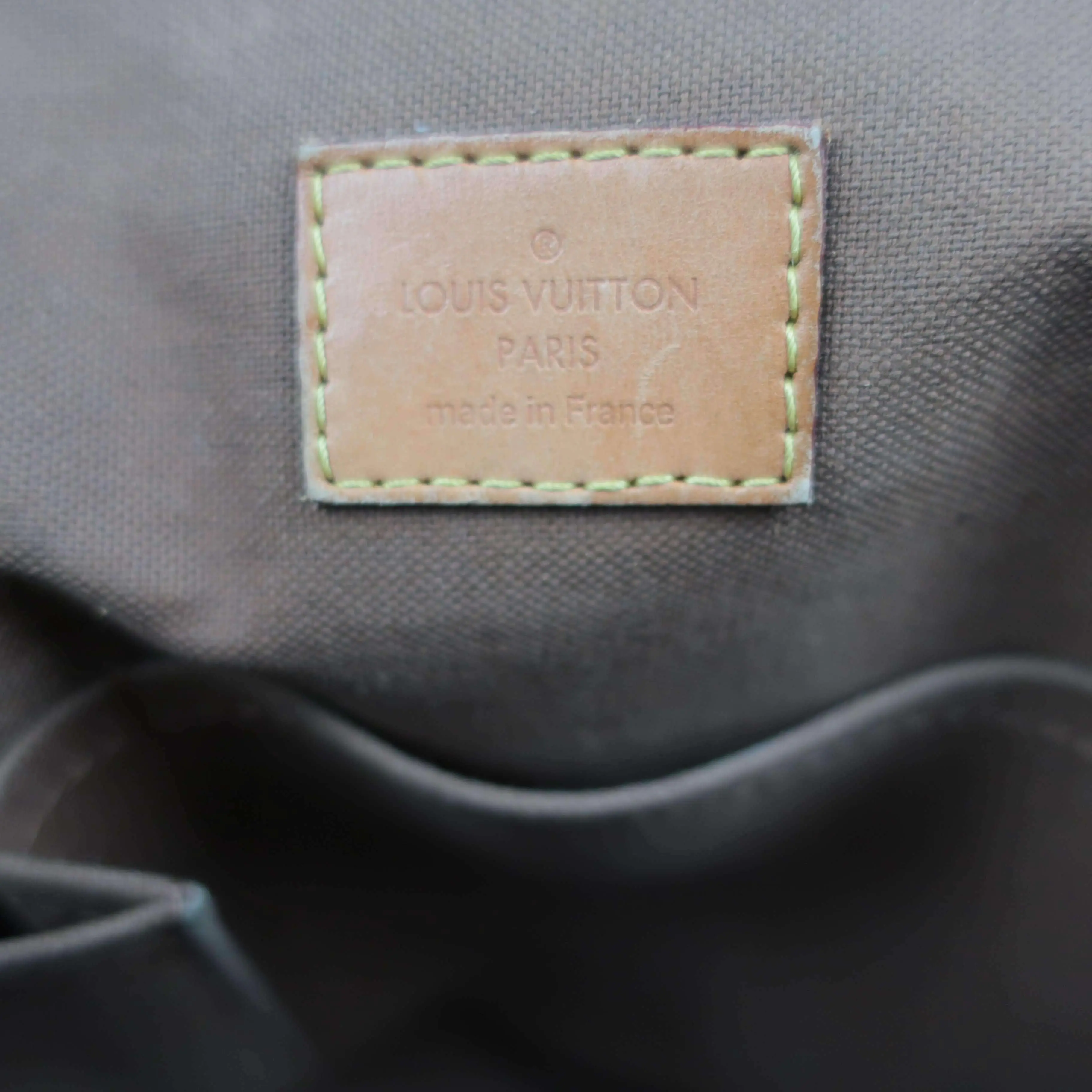 Louis Vuitton Tivoli GM Monogram Bag - Image 44