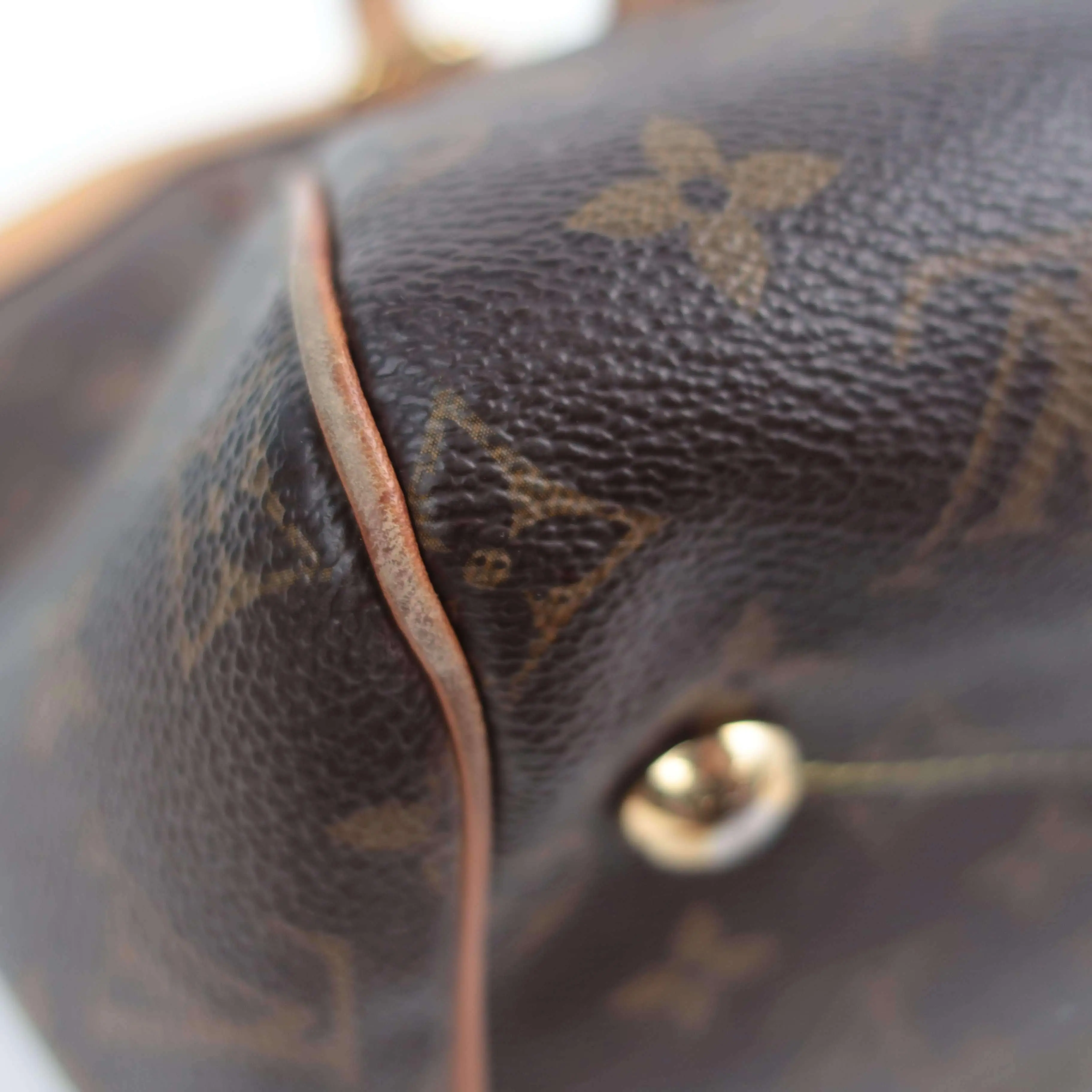 Louis Vuitton Tivoli GM Monogram Bag - Image 91