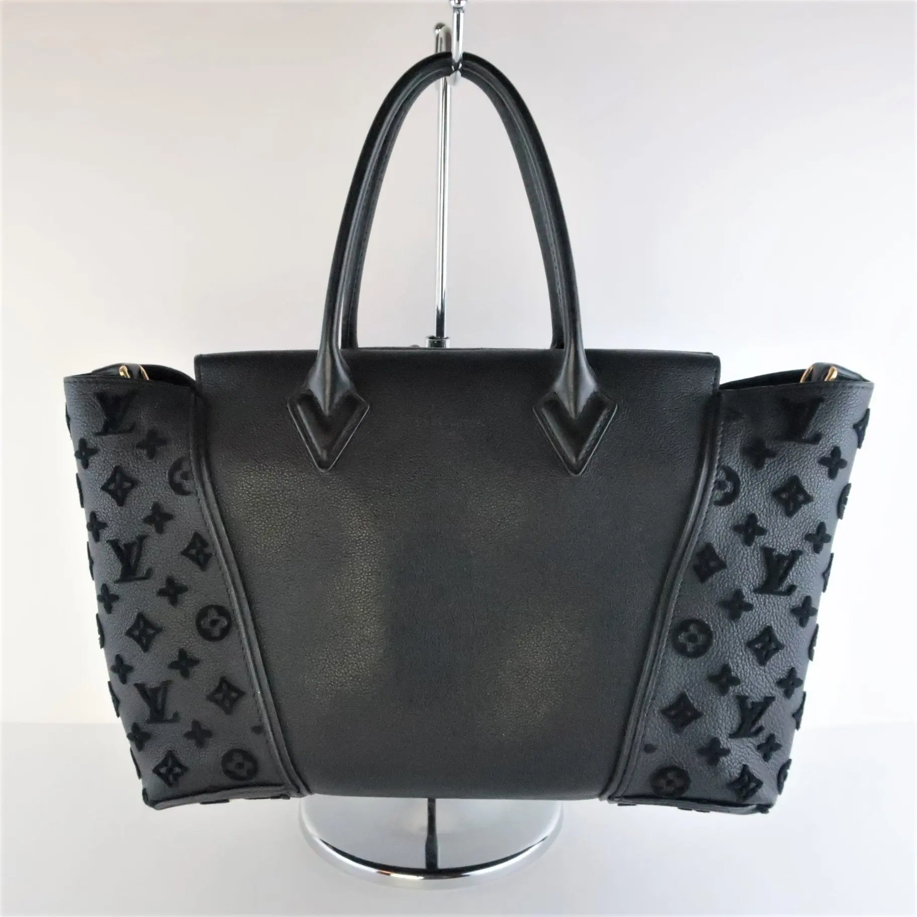 Louis Vuitton Veau Cachemire W Tote Bag - Image 19
