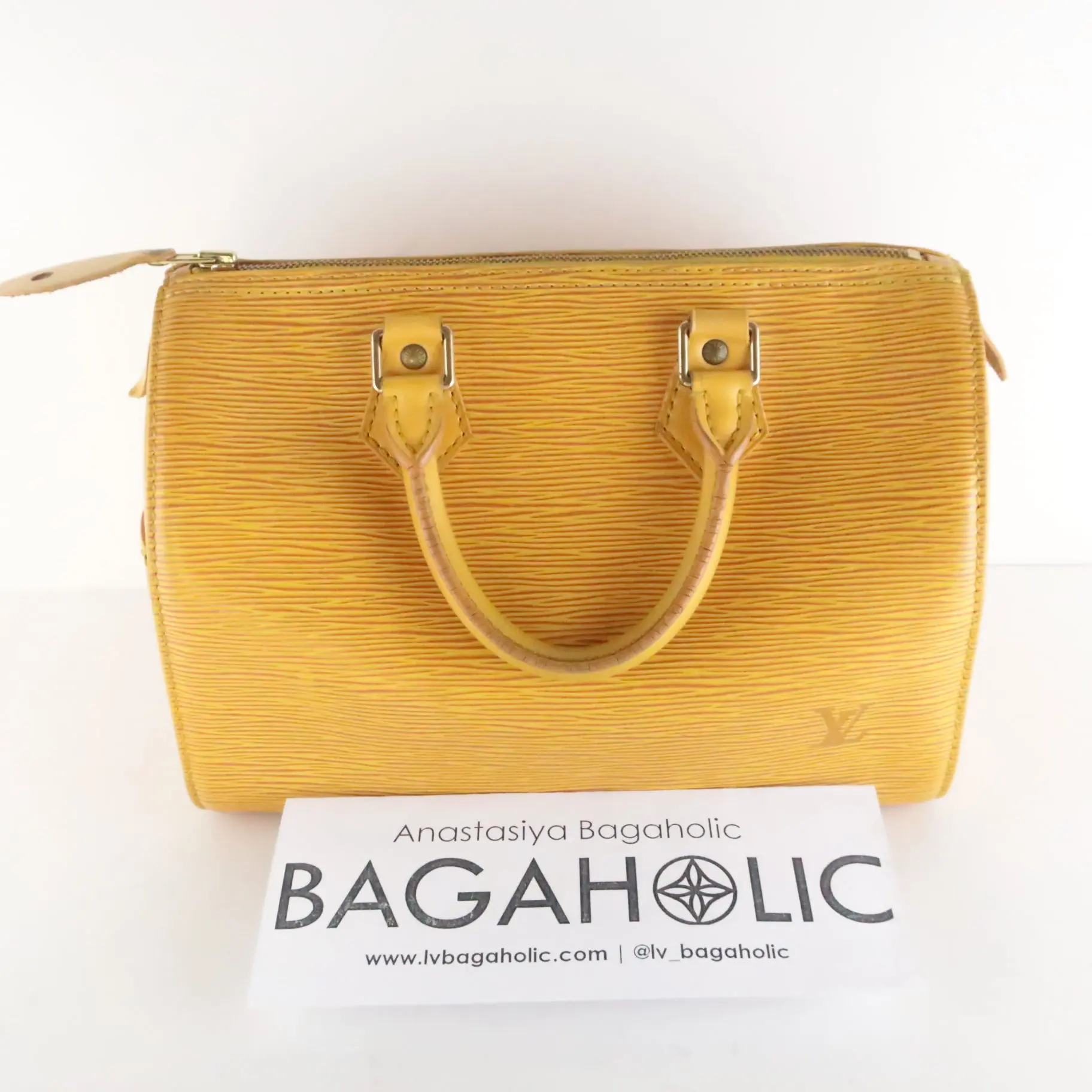 Louis Vuitton Yellow Epi Speedy 25 Bag - Image 3