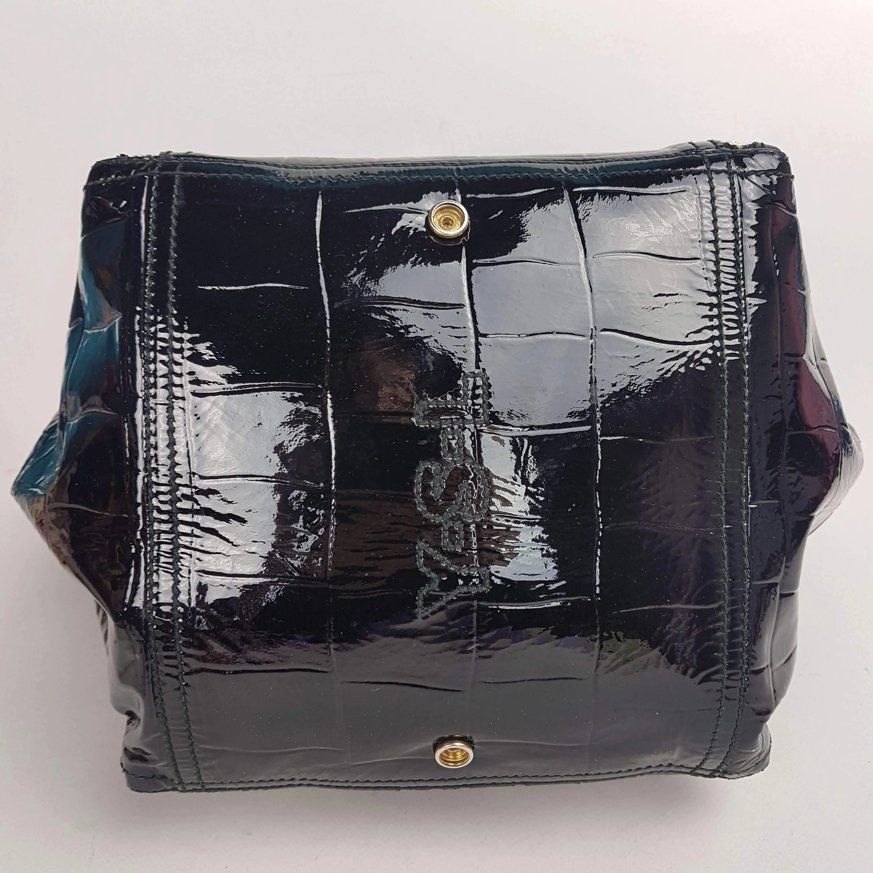 YSL Downtown Croc Embossed Patent Leather Bag - Image 8