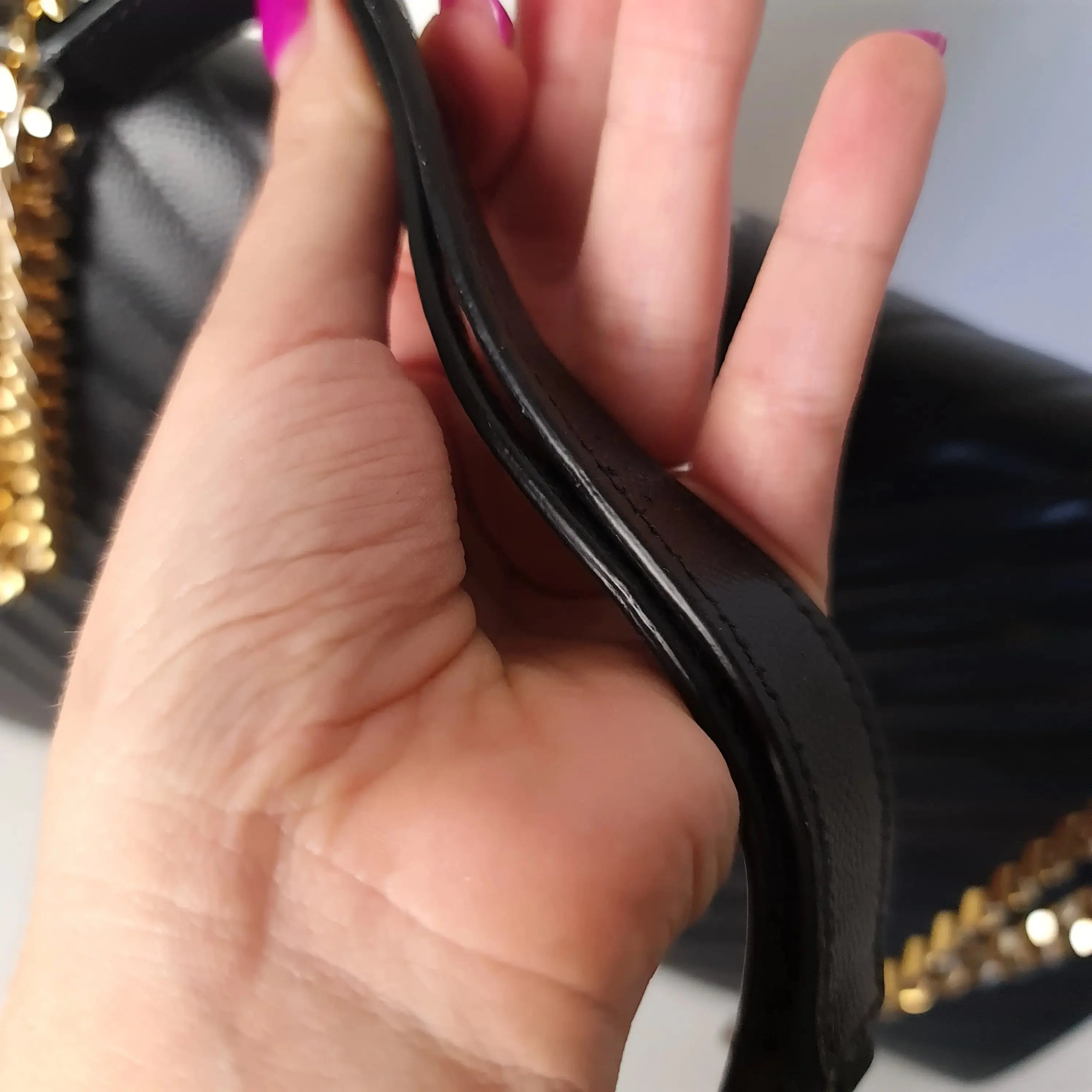 YSL Saint Laurent Black Caviar Large Envelope Bag - Image 13