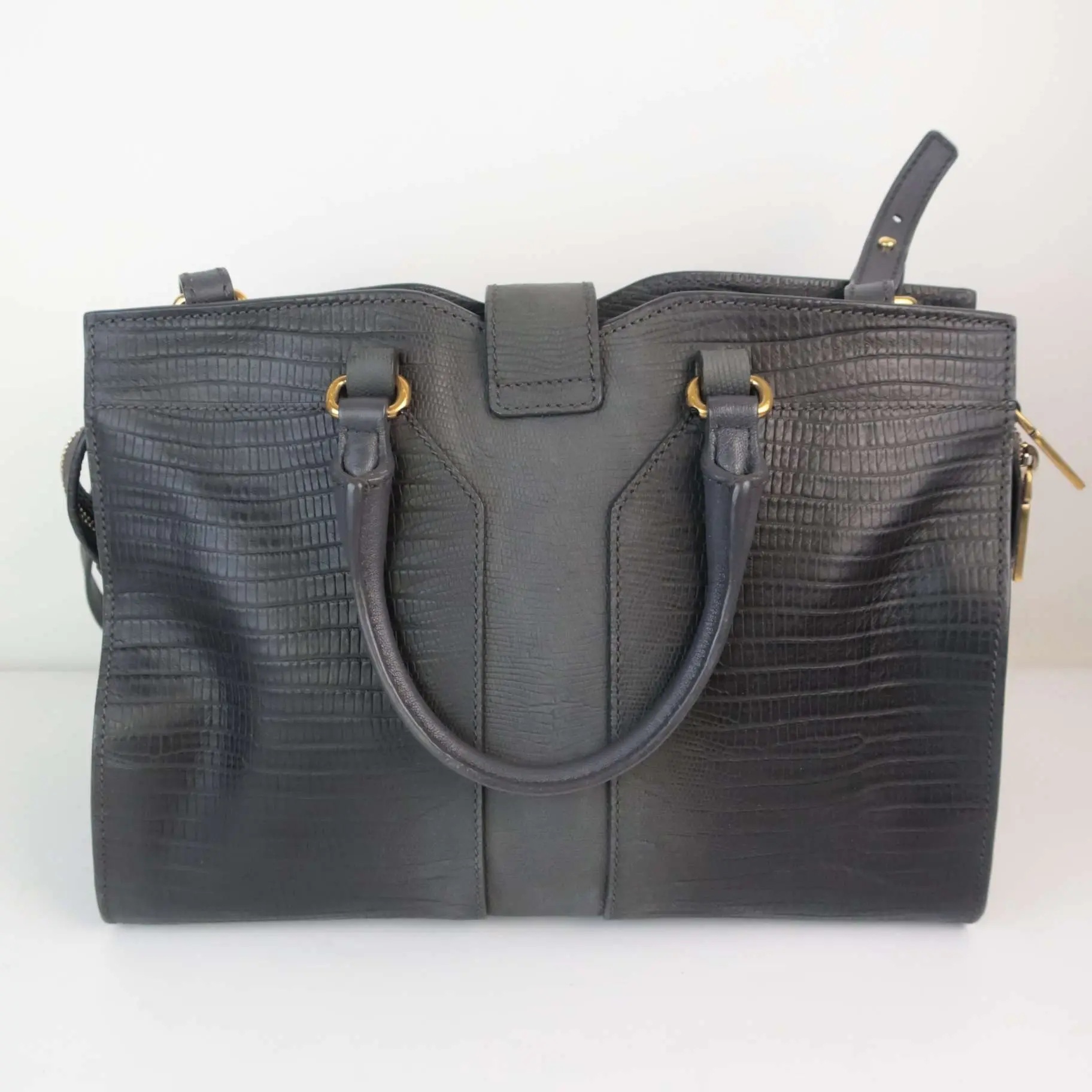 Yves Saint Laurent Small Cabas Crossbody Bag - Image 2